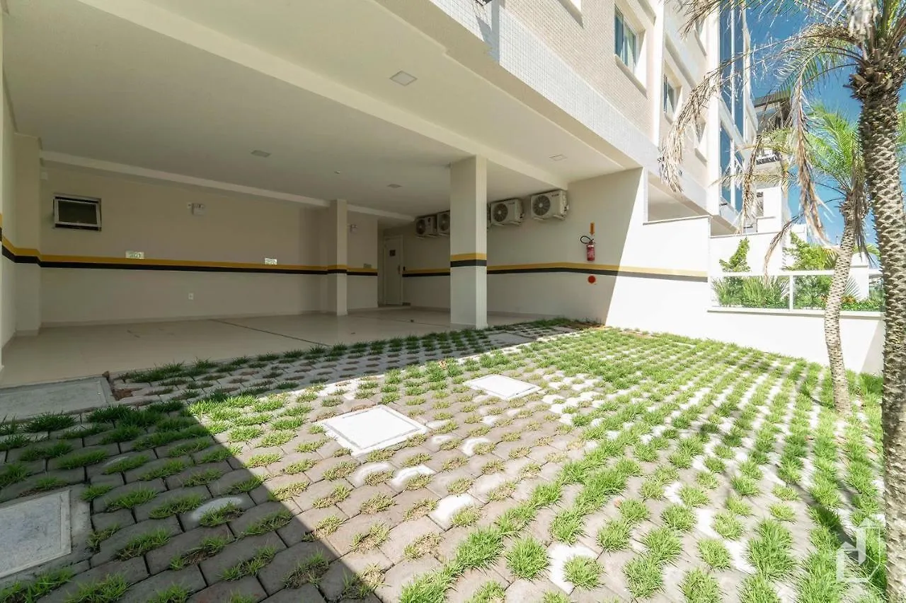 Moderno Apartamento Com 02 Dormitorios Bombinhas 0*,  Brazil