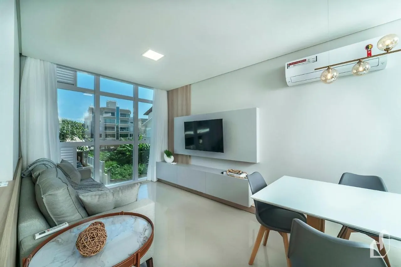 Moderno Apartamento Com 02 Dormitorios Bombinhas